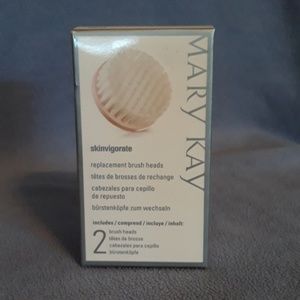 Mary Kay Skinvigorate